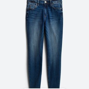 KUT FROM THE KLOTH- Bhody Skinny Distressed High Rise Jean
